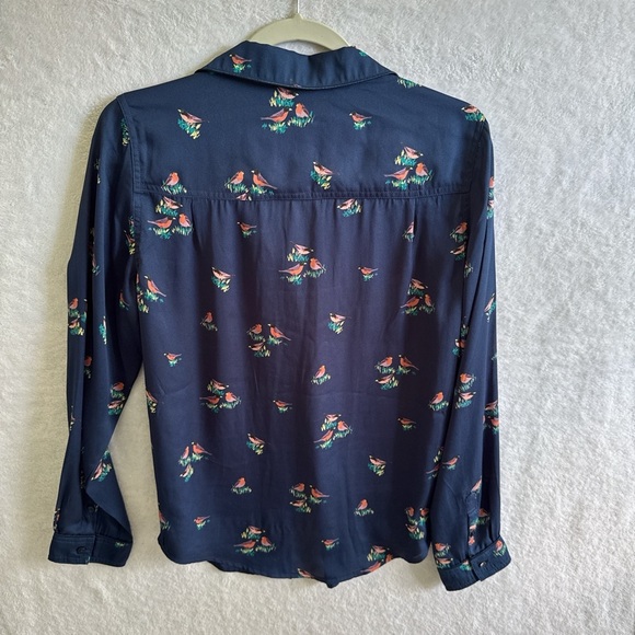 Liz Claiborne Navy Floral Blouse - Picture 6 of 9